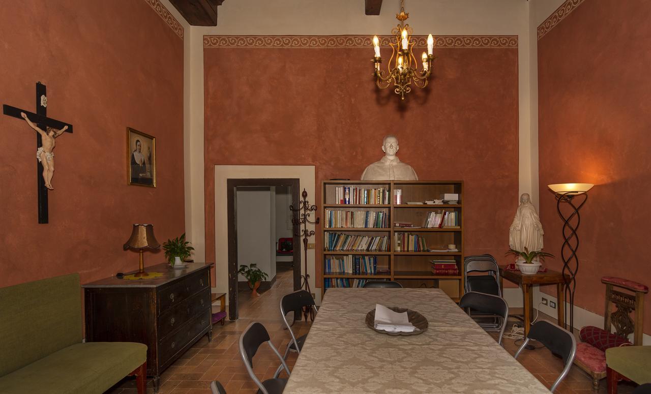 Hotel Casa Diocesana Di Lucca Luaran gambar